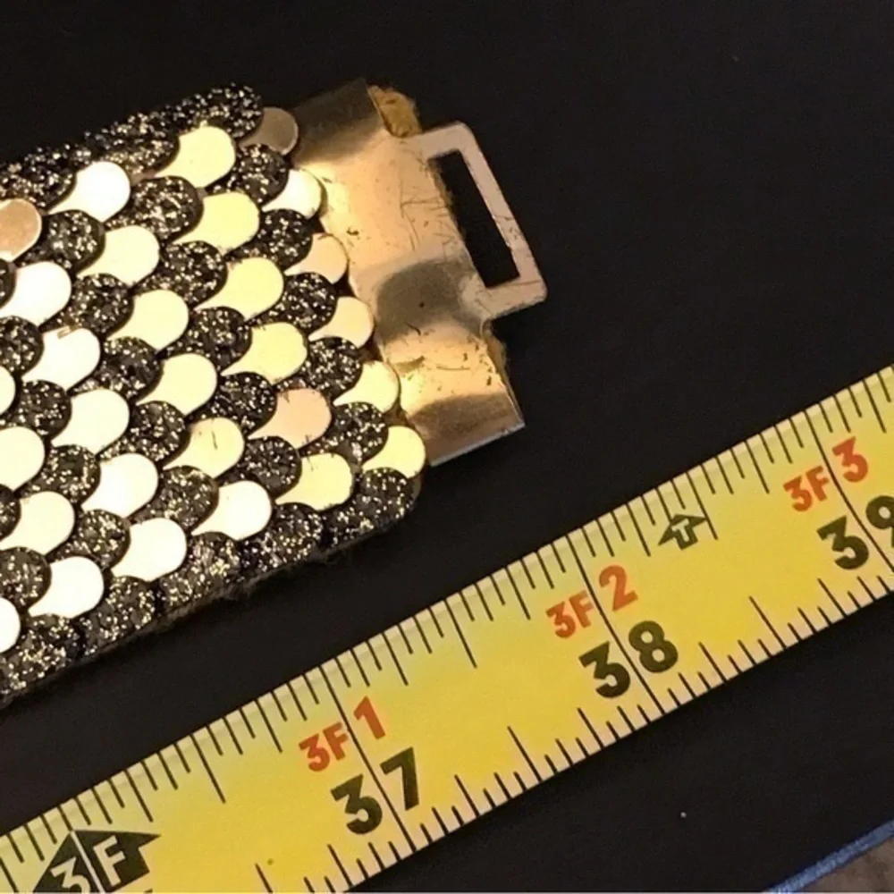 Vintage 80's Stretch Metal Gold Waist Belt